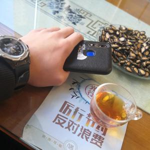 韩国主播青草捏奶头视频
